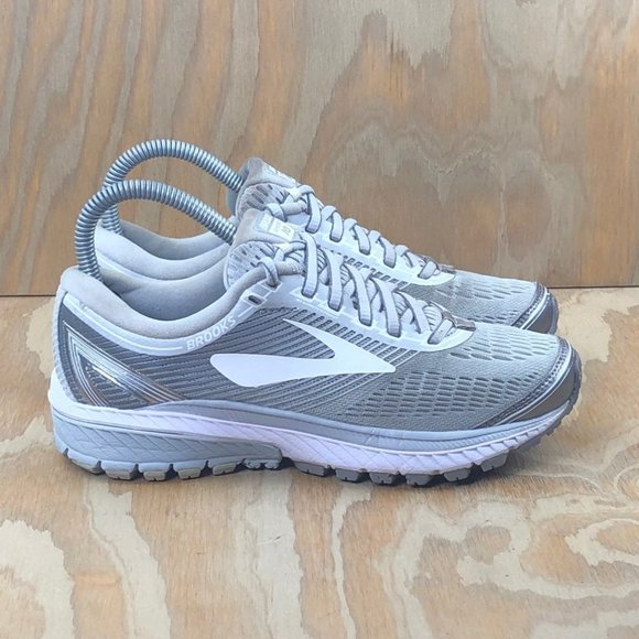 Brooks Shoes - Brooks Ghost 10 Running Grey / White